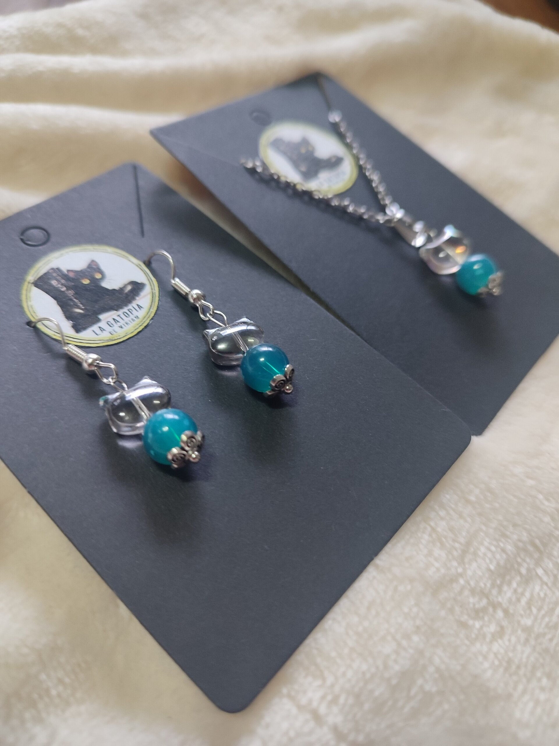 Conjunto Pendientes y colgante - 2