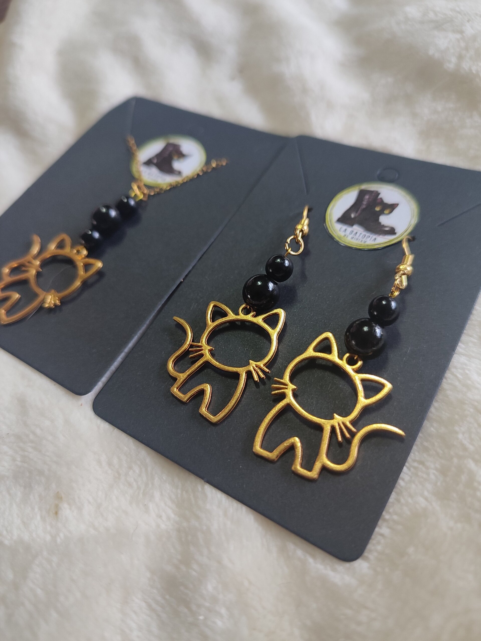 Conjunto Pendientes y colgante - 5